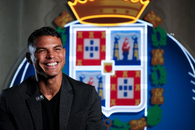 Thiago Silva, primeiro reforço de inverno dos dragões - Foto: FC PORTO