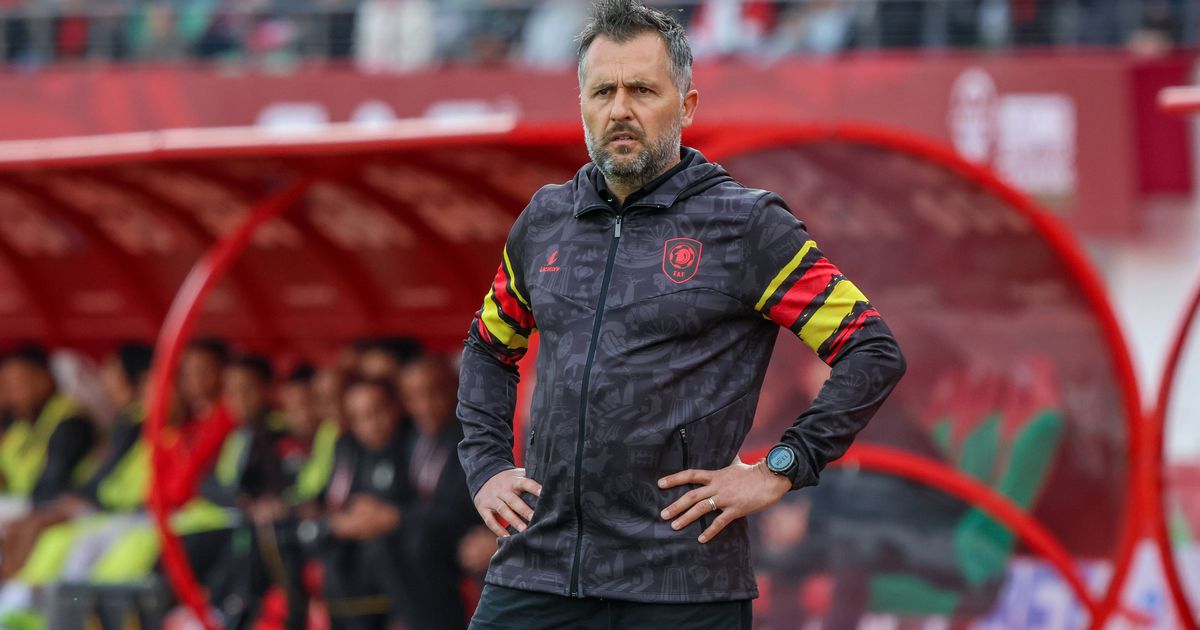 Estágio da Seleção, afinal, teve de ser adiado por não estar disponível o selecionador...