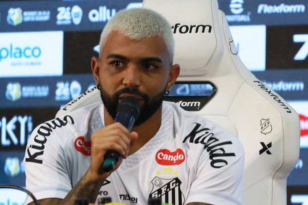Gabigol apresentado no Santos