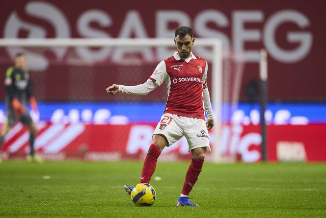 Avançado dos bracarenses está confiante para o embate com a formação da Luz