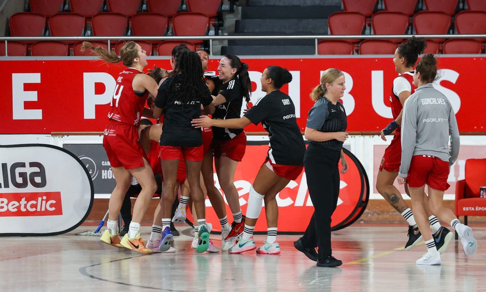 Festejo das jogadoras do Benfica. Foto SL Benfica