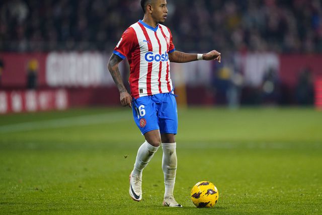 Mercado: Manchester City fecha reforço para a próxima época