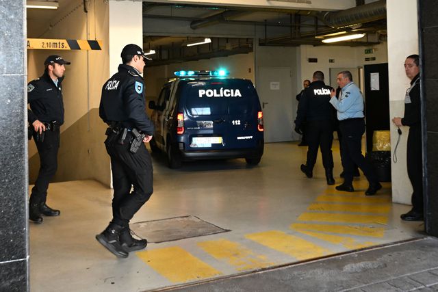 Ouvido durante quatro horas e meia, Fernando Madureira continua detido