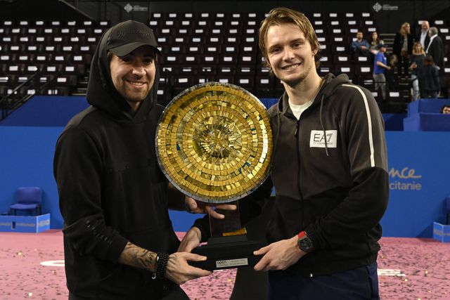 Bublik faz história com conquista de troféu em Montpellier