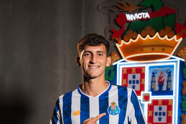 Tomás Pérez deu boas indicações na estreia como titular (FOTO: FC PORTO)