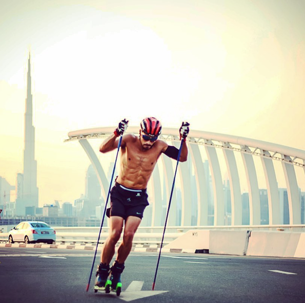 No Dubai qualquer espaço servia para o triatleta José Cabeça treinar esqui