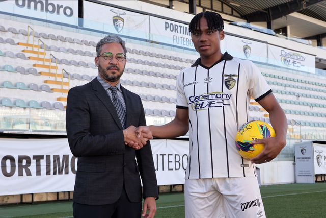 Malcolm quer seguir  a tradição de jogadores japoneses no Portimonense (Liga 2)