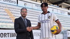 Malcolm quer seguir  a tradição de jogadores japoneses no Portimonense (Liga 2)