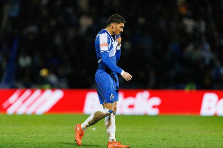 Tribunal desmonta punição do Conselho de Disciplina a William Gomes