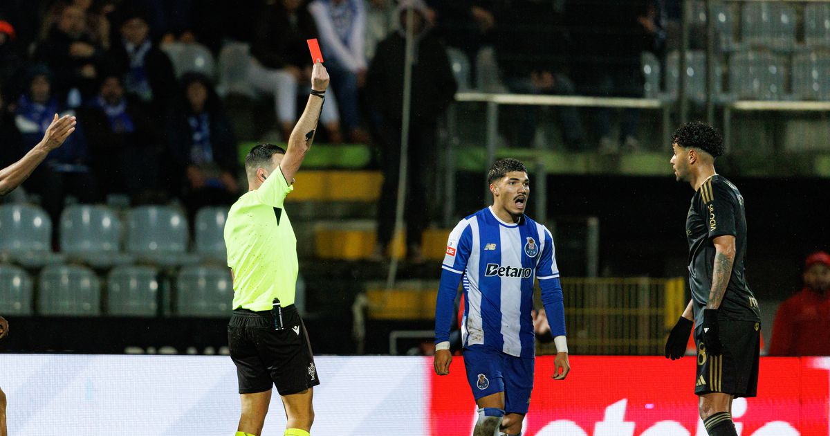 FC Porto: recurso não anulou castigo de William Gomes