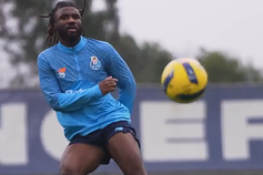 FC Porto: Terem Moffi afina pontaria para o clássico com o Sporting