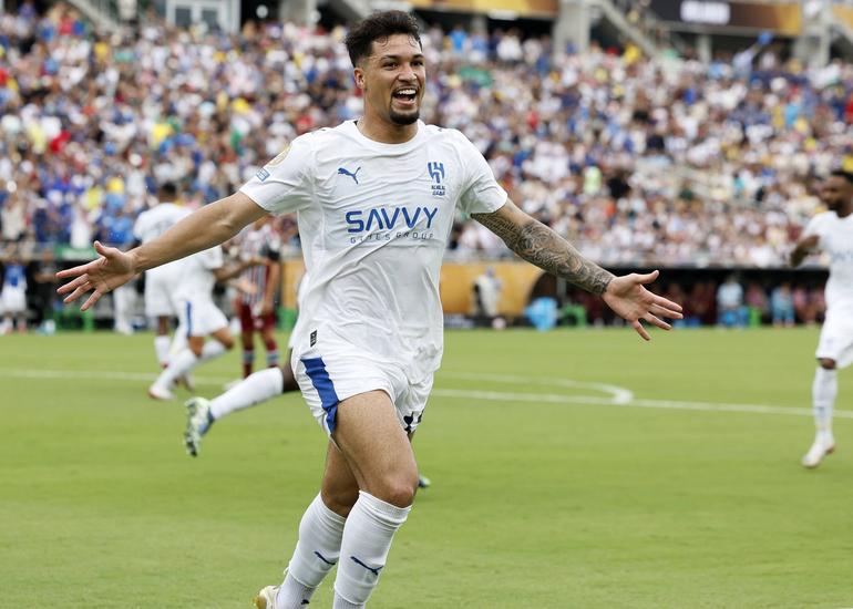 Marcos Leonardo em 2025/26: 24 jogos/14 golos pelo Al Hilal - Foto: IMAGO