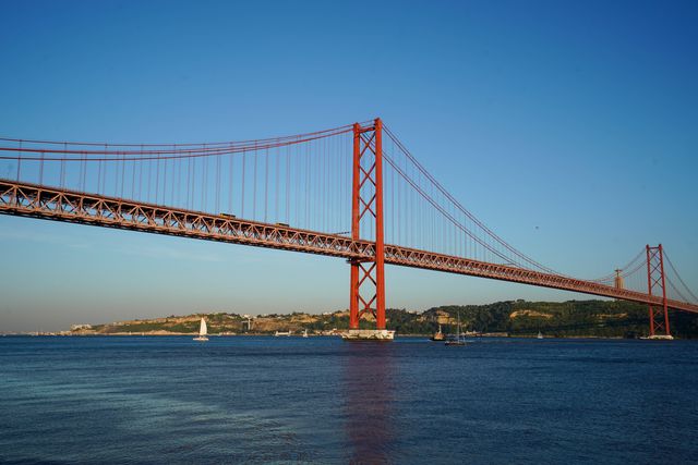 Mau tempo: acesso da Ponte 25 de Abril para a A5 novamente cortado