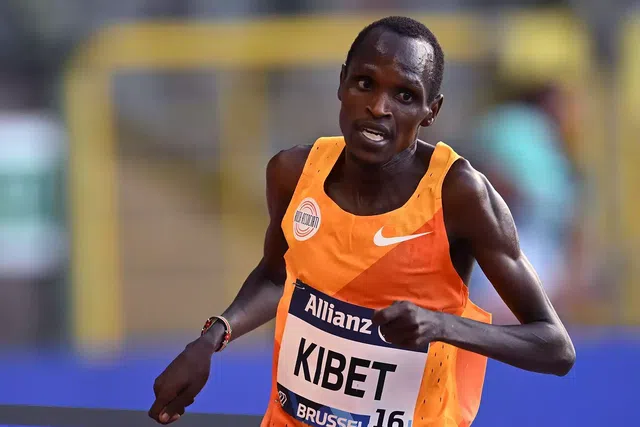 Quinto nos 10 mil metros em Paris-2024 suspenso por doping