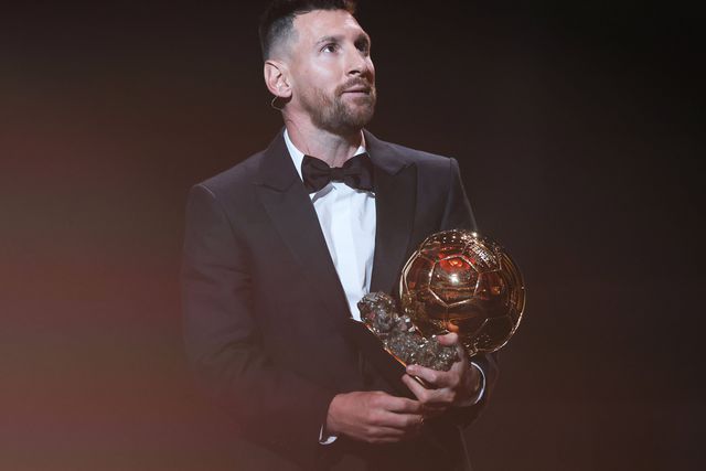 Haaland diz que Messi é o melhor jogador de sempre