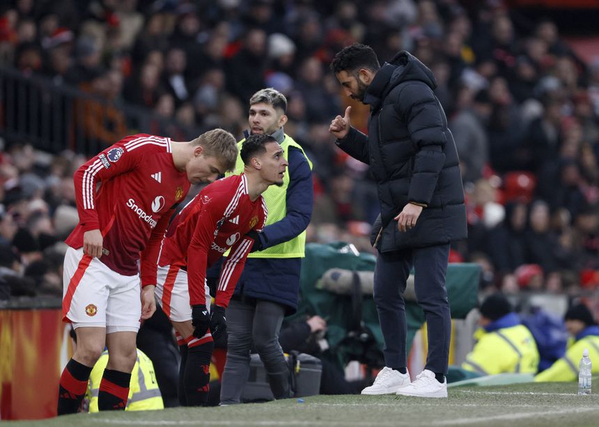 Amorim conversa com Antony