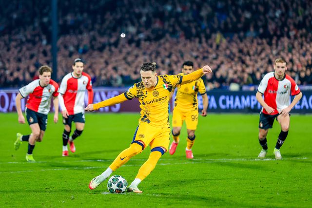 Inter passeou na 'banheira' de Roterdão