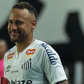 Neymar com sorriso após pedido de casamento inesperado