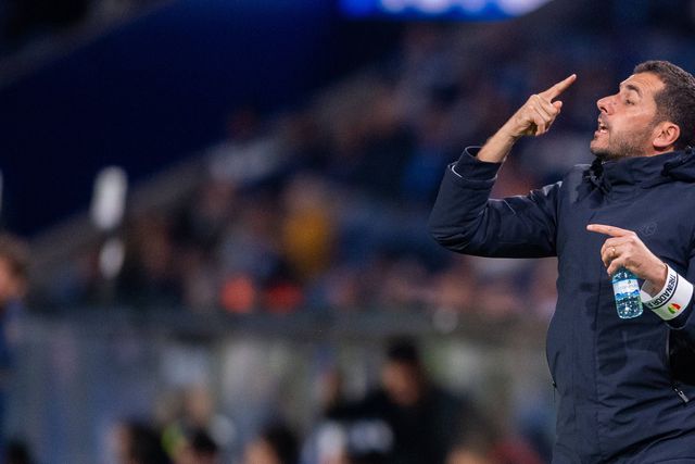 Comandante da nau amadorense tem visto a equipa subir de produção, mas são precisos mais pontos para a permanência