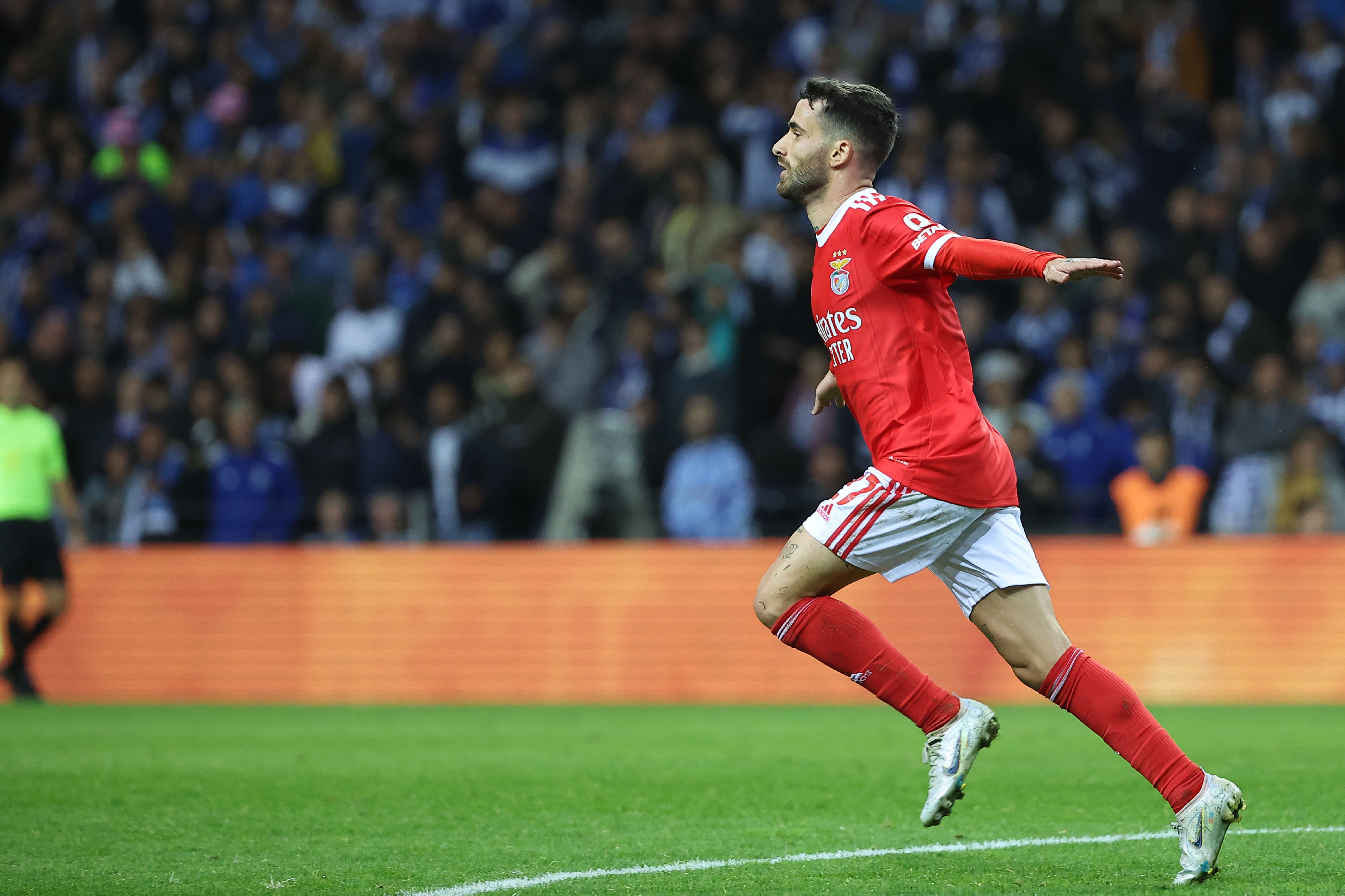 1. FC Porto-Benfica (0-1): Primeiro clássico entre dragões e águias apitado por João Pinheiro foi a 21 de outubro de 2022, no Dragão, para a Liga. Foi decidido por um golo de Rafa aos 72 minutos - Foto: A BOLA/Eduardo Oliveira