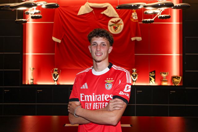 Rui Silva, central de 18 anos do Benfica - Foto SL Benfica