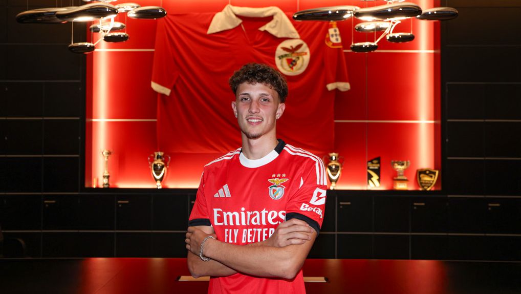 Rui Silva, central de 18 anos do Benfica - Foto SL Benfica