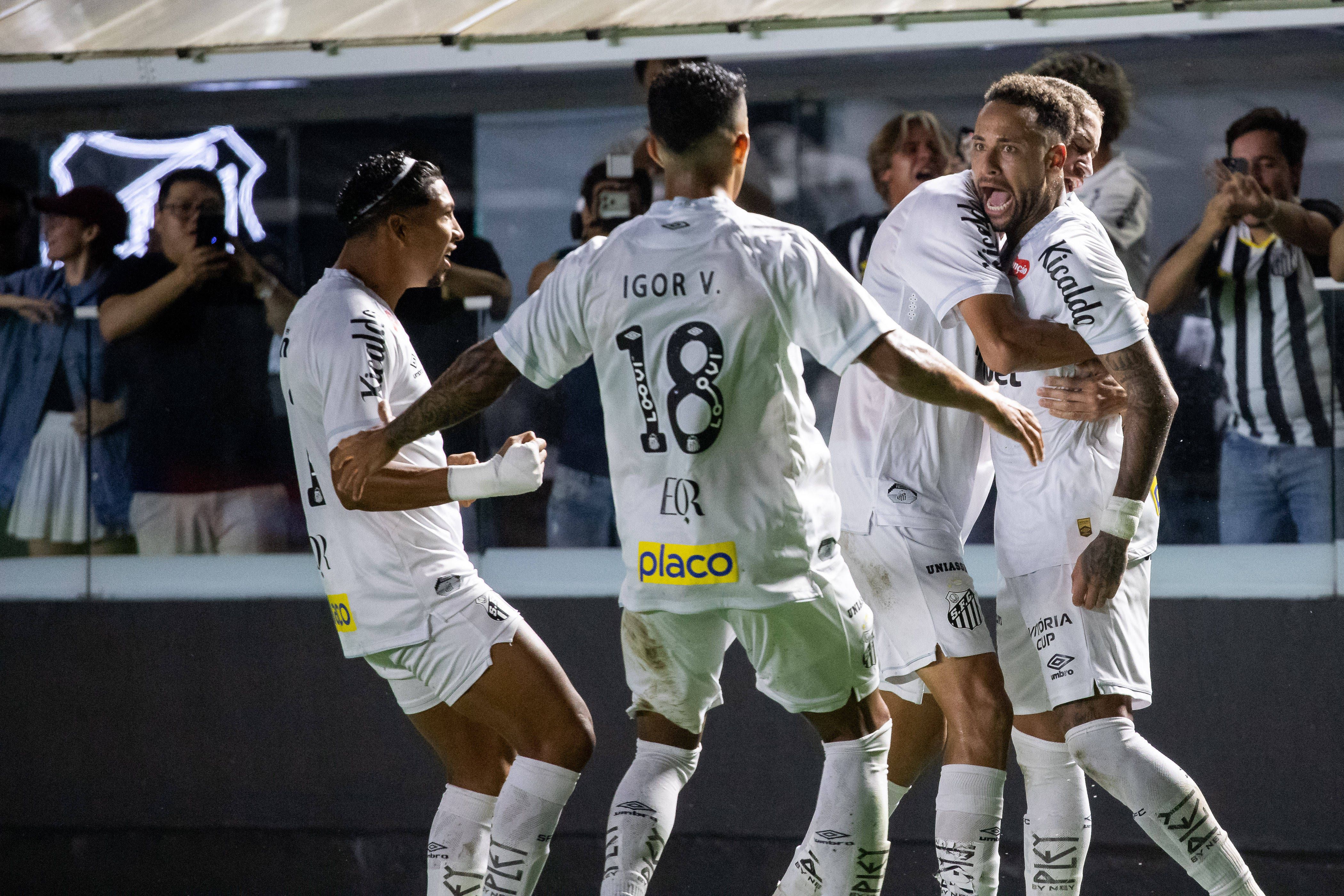 Santos vai no 13.º treinador