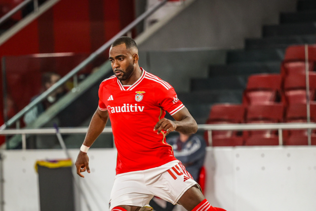 Benfica com vitória 'gorda' ante o Leões Porto Salvo