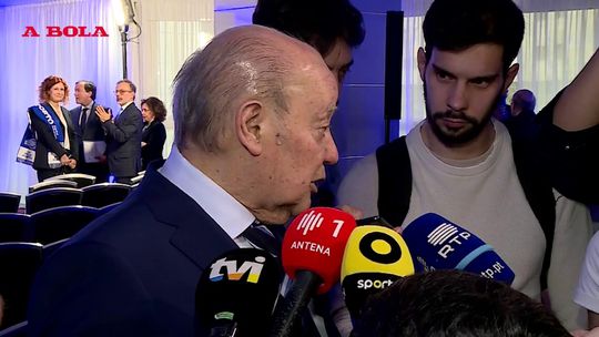 A quem Pinto da Costa entregaria a pasta da presidência?