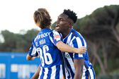 Rodrigo Mora e Samu marcaram no último jogo do FC Porto, no Estoril (2-1)