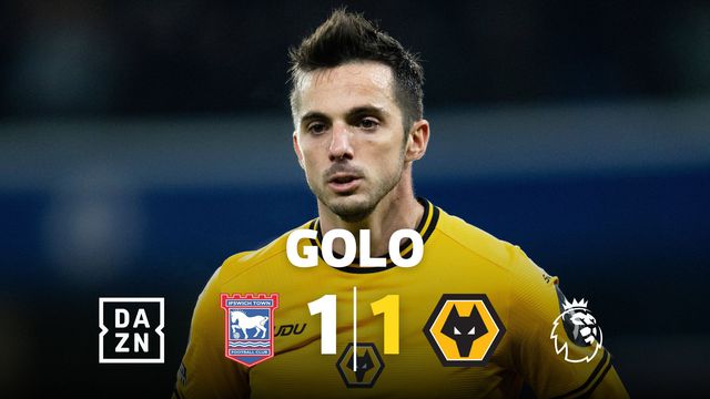 O passe não entra, remata-se! Ex-Sporting inicia reviravolta de Vítor Pereira