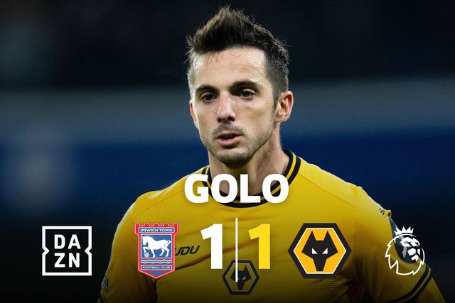 O passe não entra, remata-se! Ex-Sporting inicia reviravolta de Vítor Pereira