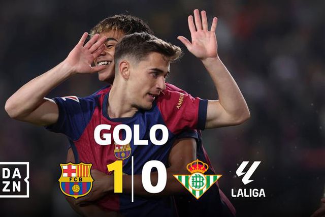 Tão simples e tão belo: até no gesto de Gavi depois de marcar!