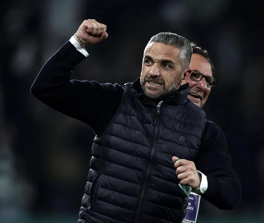 Rui Borges ainda não perdeu nas competições domésticas ao serviço dos leões