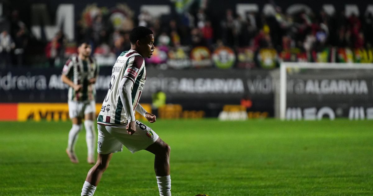 Novidades na Reboleira para a receção ao Sporting