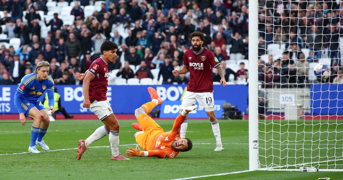Morrer na praia: Espírito Santo eliminado da Taça de Inglaterra