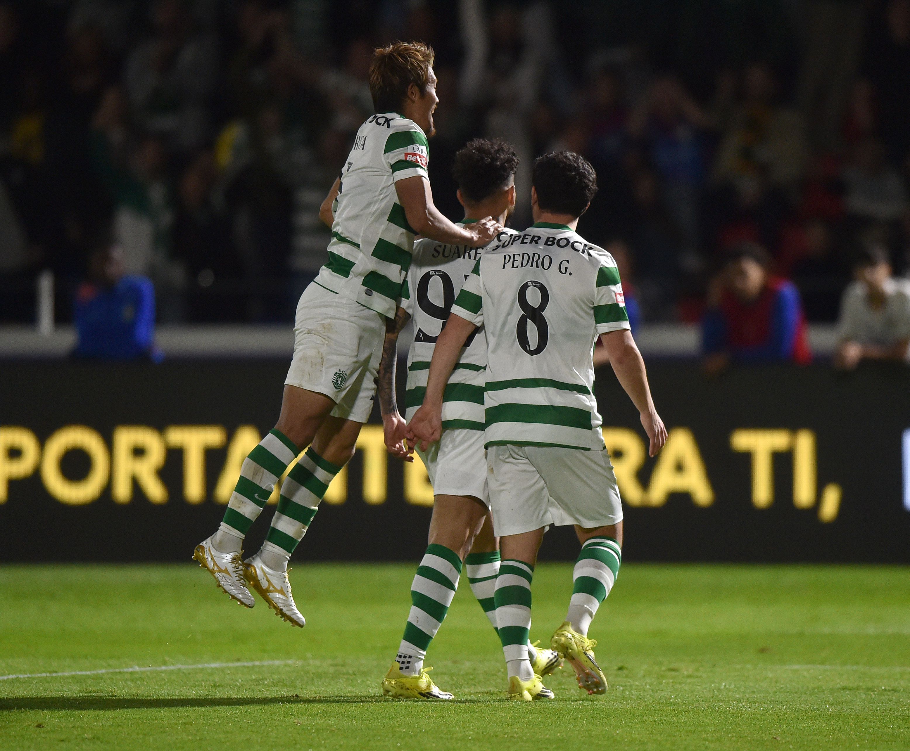 João Pnheiro, ainda assim, deu amarelo a Suárez, que até tinha admitido a inexistência de razões para penálti. Pedro Henriques considerou «um erro de análise» pois o colombiano «não está a enganar» e «não há simulação».