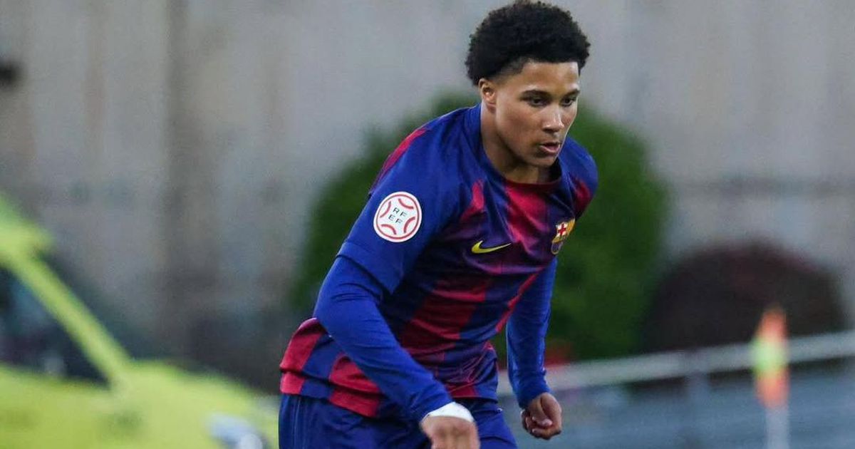 Talento luso-inglês lesiona-se no Barcelona após chocar contra parede