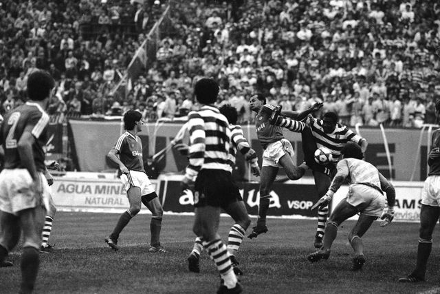 Ralph Meade marcou um dos golos leoninos na vitória por 7-1 ao Benfica - Foto A BOLA