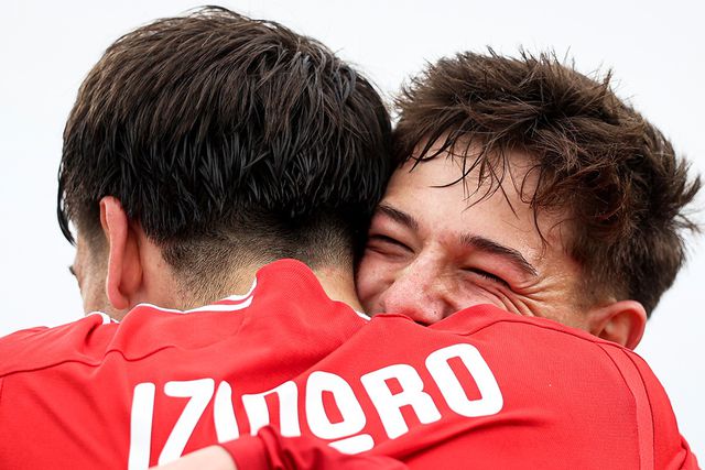 Benfica vence dérbi de juvenis ao Sporting e já espreita o título