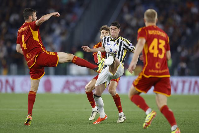 Roma empata com Juventus e pode ser ultrapassada pela Atalanta