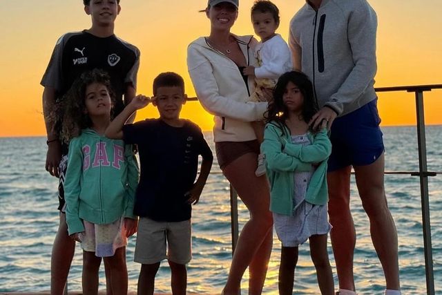 «Para as melhores do mundo»: Ronaldo não esquece Dolores e Georgina no dia da mãe