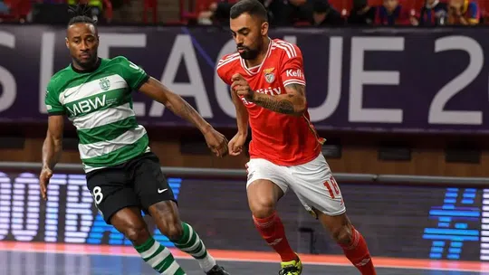 Benfica vence rival Sporting e fica com o bronze da Liga dos Campeões 