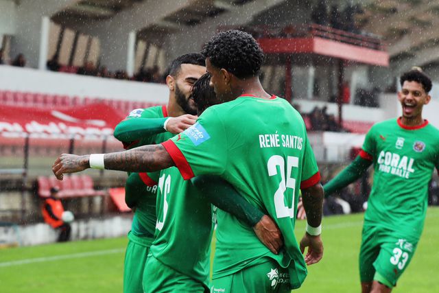 Marítimo mantém luta pela promoção com vitória frente ao Penafiel