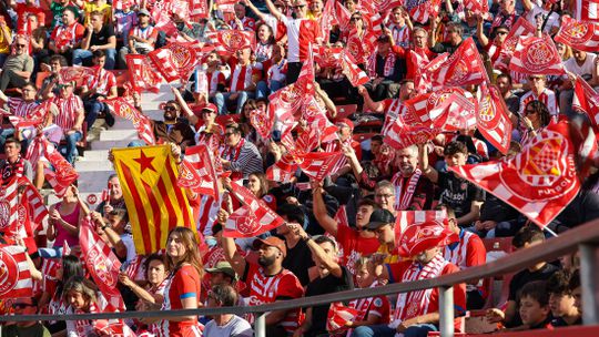 Girona planeia divórcio com City por causa da Champions