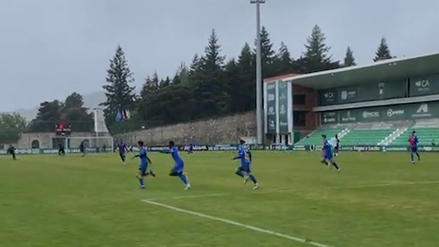 O momento em que o Alverca celebra a subida aos escalões profissionais, 19 anos depois