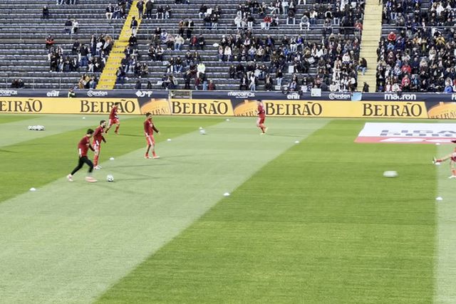 O aquecimento do Benfica em Famalicão