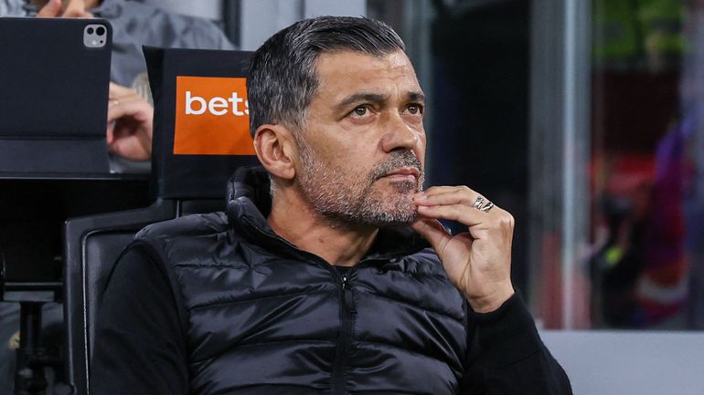 Milan-Bolonha: já rola a bola em San Siro