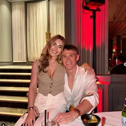 McTominay arrisca perder milhões: namorada e sogro acusados de fraude