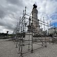 Palco para festa do campeão nacional 2024/2025 começa a ser montado no Marquês de Pombal (Foto: Ivo Martins)